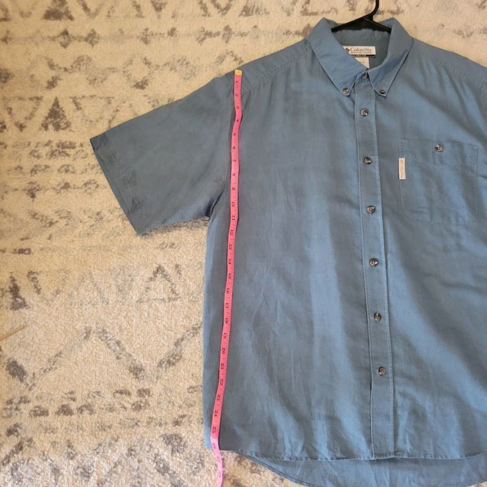 Columbia Mens short sleeved Light blue button down Large - Picture 8 of 10